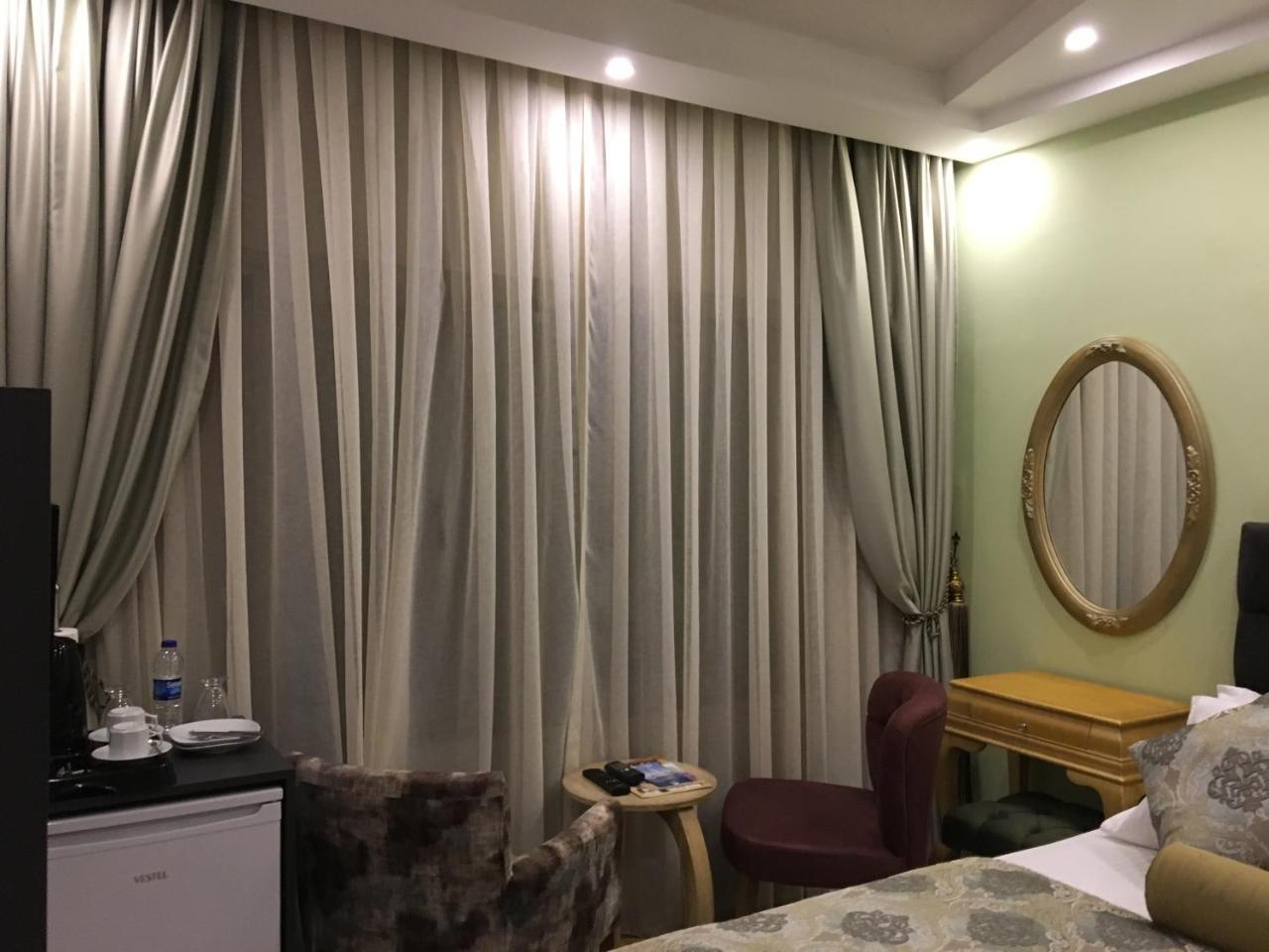 Itimat Otel Урла Екстериор снимка