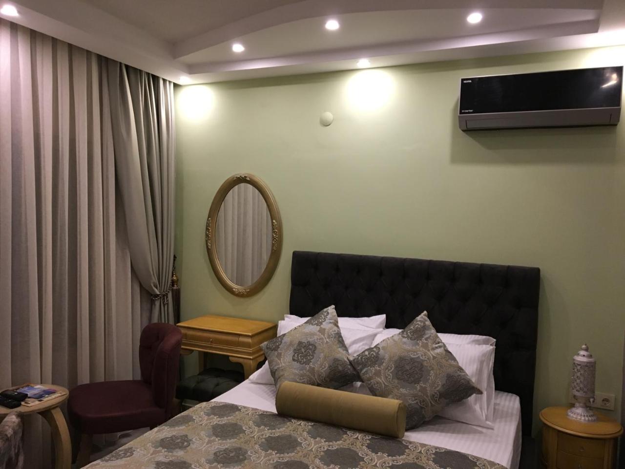 Itimat Otel Урла Екстериор снимка