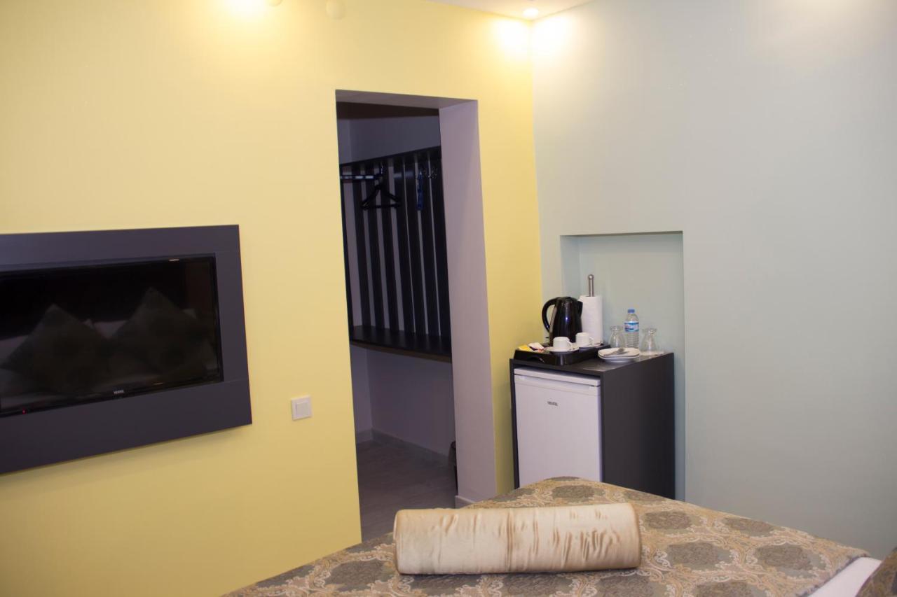 Itimat Otel Урла Екстериор снимка